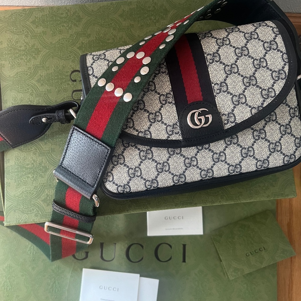 Gucci Ophidia Small Shoulder Bag